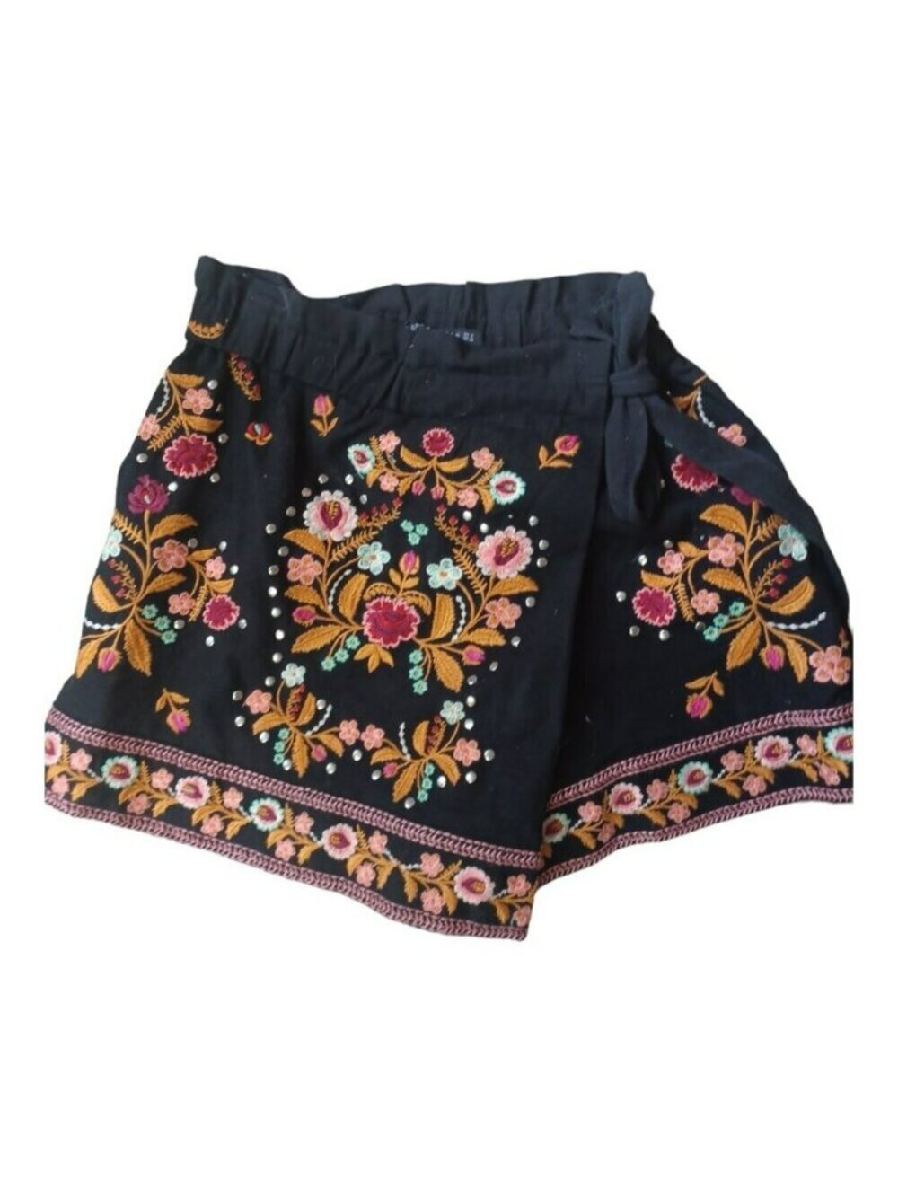 Zara woman cotton skort embroidered M